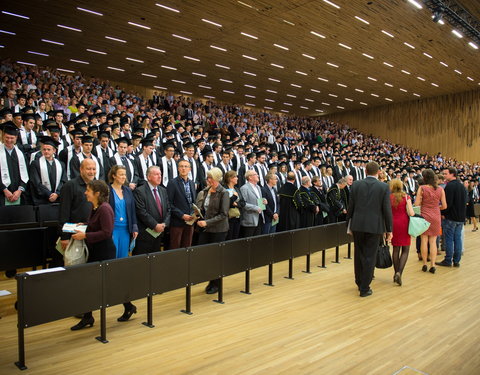 Proclamatie 2013/2014 faculteit Economie en Bedrijfskunde-45737