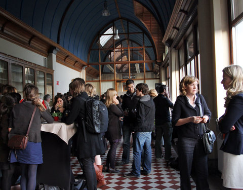 Voorstelling en inwandeling van UGentPassage (themawandeling langs elf plaatsen die de relatie tussen stad, universiteit en same