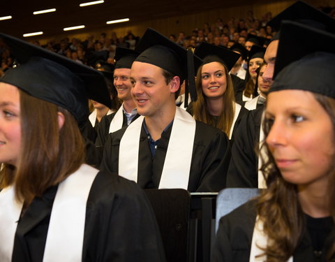 Proclamatie 2013/2014 faculteit Economie en Bedrijfskunde-45764