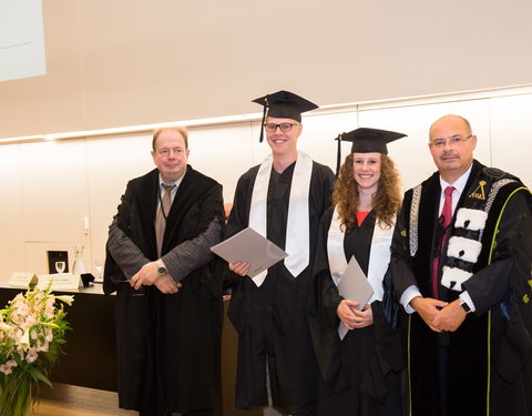 Proclamatie 2013/2014 faculteit Economie en Bedrijfskunde-45791