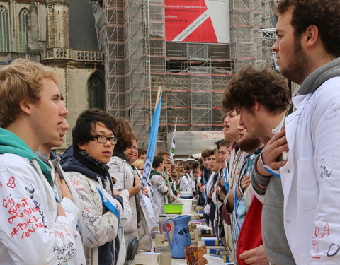 FK Beiaardcantus 2014 op Sint-Baafsplein-45898