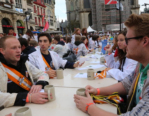 FK Beiaardcantus 2014 op Sint-Baafsplein-45940