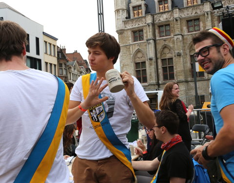 FK Beiaardcantus 2014 op Sint-Baafsplein-45948