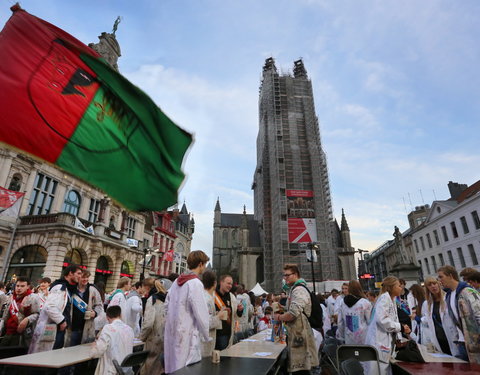 FK Beiaardcantus 2014 op Sint-Baafsplein-45964