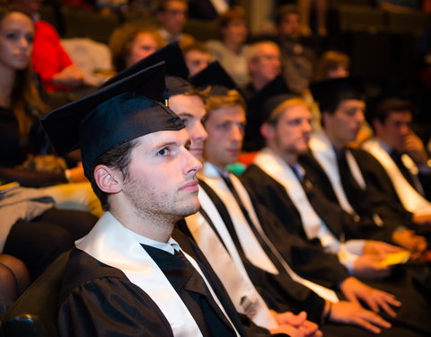 Proclamatie 2013/2014 faculteit Geneeskunde en Gezondheidswetenschappen-46381