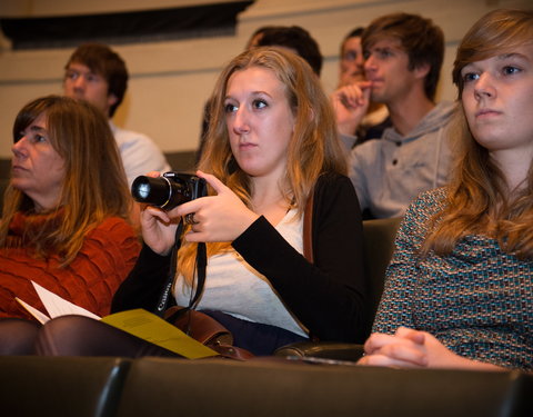 Proclamatie 2013/2014 faculteit Geneeskunde en Gezondheidswetenschappen-46422