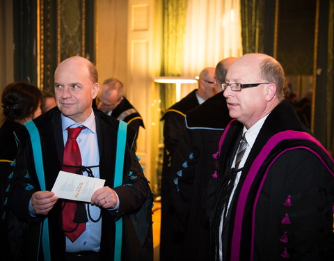 Uitreiking institutioneel eredoctoraat-47131