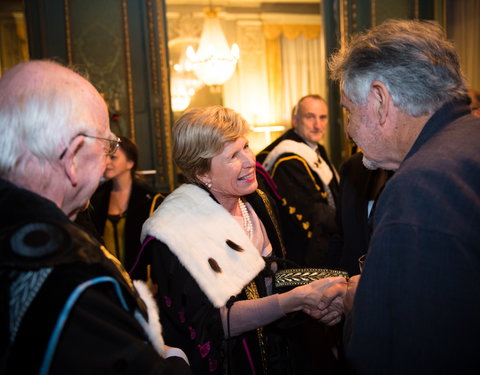 Uitreiking institutioneel eredoctoraat-47134