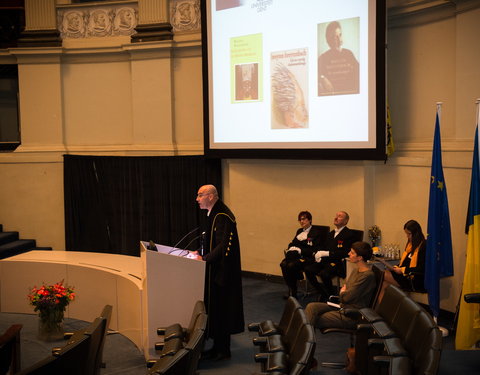 Uitreiking institutioneel eredoctoraat-47150