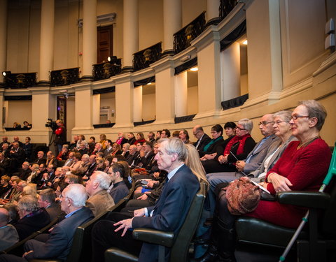 Uitreiking institutioneel eredoctoraat-47166