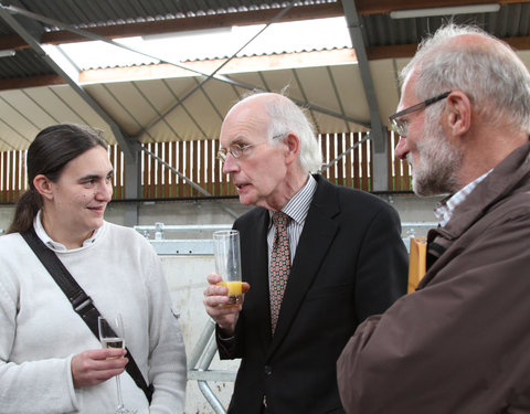 Opening nieuwe jongveestal, proefhoeve Melle-4819