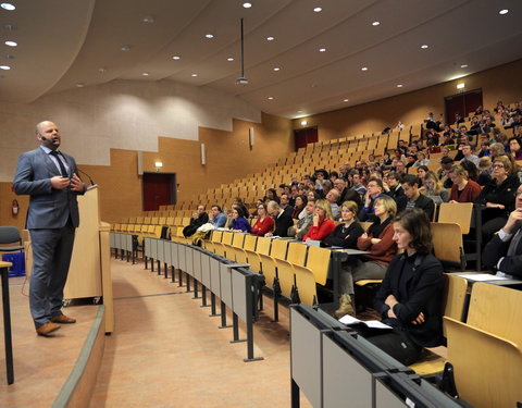 Voorstelling SIMON (oriënteringsproef voor studiekiezers ontwikkeld door UGent-onderzoekers)-48384