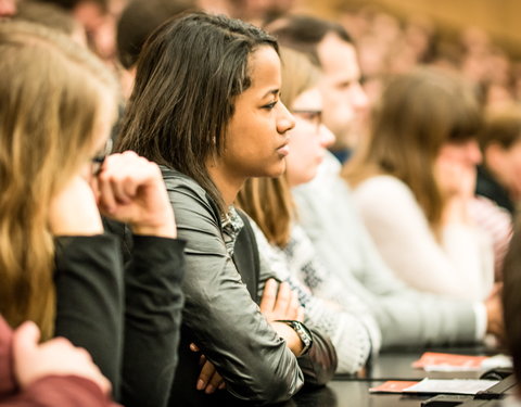 Lezing over internationale conflicten georganiseerd door Politeia en studentenraad StuRa-49940