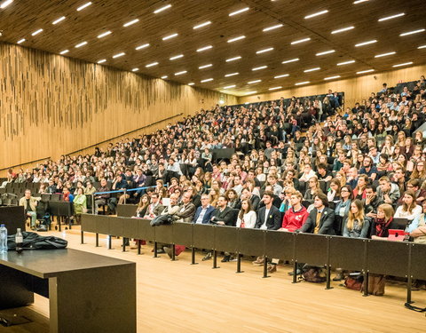 Lezing over internationale conflicten georganiseerd door Politeia en studentenraad StuRa-49947