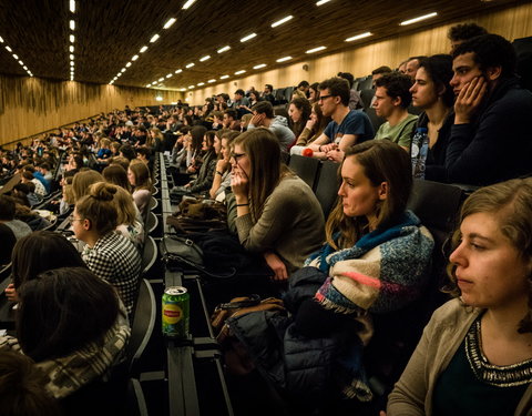 Lezing over internationale conflicten georganiseerd door Politeia en studentenraad StuRa-49952