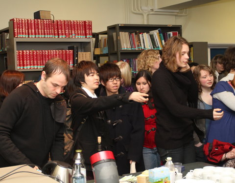 Gastcollege door de Japanse ambassadeur in België Yokota Jun-5087