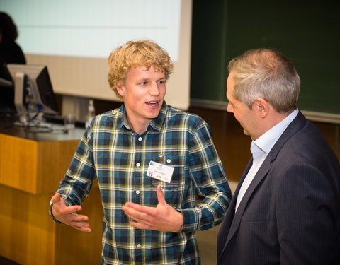 5de editie StudentenOnderzoekSymposium (SOS) georganiseerd door StuGG (Studentenraad Geneeskunde en Gezondheidswetenschappen)-51