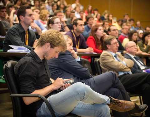 5de editie StudentenOnderzoekSymposium (SOS) georganiseerd door StuGG (Studentenraad Geneeskunde en Gezondheidswetenschappen)-51