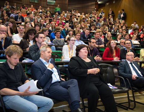 5de editie StudentenOnderzoekSymposium (SOS) georganiseerd door StuGG (Studentenraad Geneeskunde en Gezondheidswetenschappen)-51