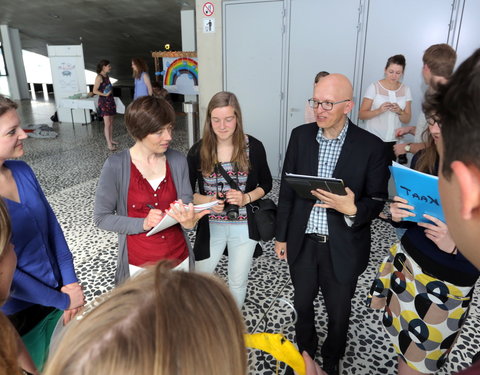 Tentoonstelling (posters en creatieve voorstellingen) door studenten Geneeskunde en Gezondheidswetenschappen-52092