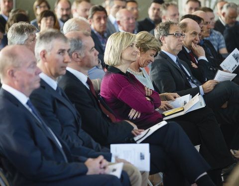 UGent, HoGent en ILVO openen een gemeenschappelijke onderwijs- en onderzoeksvarkensstal-52278