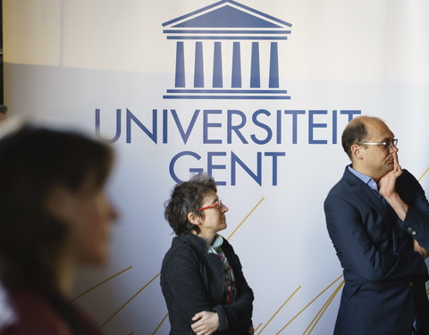 UGent, HoGent en ILVO openen een gemeenschappelijke onderwijs- en onderzoeksvarkensstal-52287