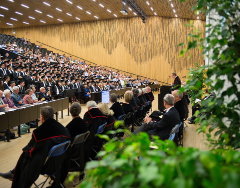 Proclamatie 2014/2015 faculteit Rechtsgeleerdheid-54014