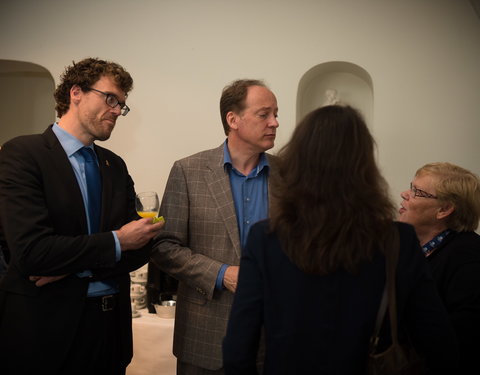 Bezoek Vereniging van Samenwerkende Nederlandse Universiteiten (VSNU) aan de UGent-54175