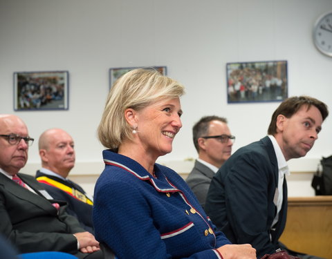 Bezoek H.K.H. Prinses Astrid aan VIB en UGent MS-onderzoeksprojecten-55541