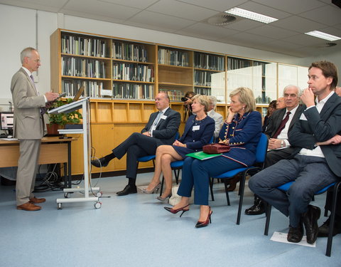 Bezoek H.K.H. Prinses Astrid aan VIB en UGent MS-onderzoeksprojecten-55548