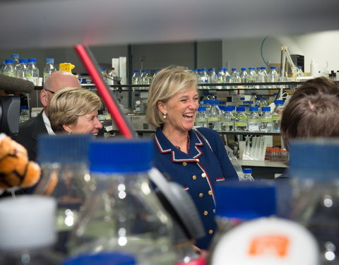 Bezoek H.K.H. Prinses Astrid aan VIB en UGent MS-onderzoeksprojecten-55553