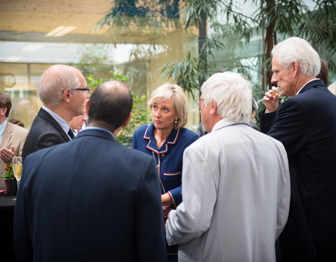 Bezoek H.K.H. Prinses Astrid aan VIB en UGent MS-onderzoeksprojecten-55572