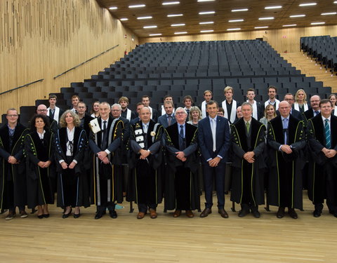 Proclamatie 2014/2015 faculteit Economie en Bedrijfskunde-56600