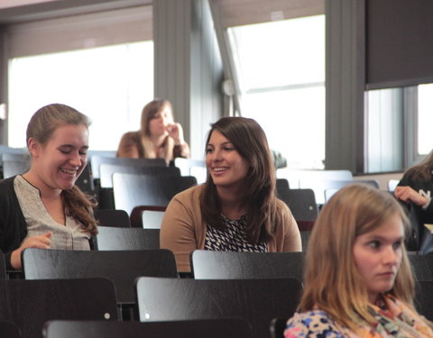 Informatiesessies over asiel en migratie, georganiseerd door de faculteit Rechtsgeleerdheid\n-58310