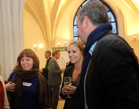 UGent, UZ Gent en Janssen Pharmaceutica bouwen wetenschappelijke samenwerking uit-58648