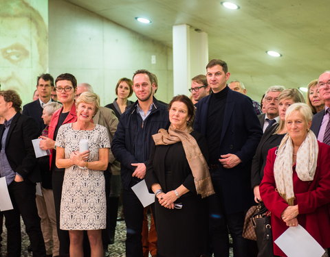 Opening tentoonstelling 'Belgische koorddansers’ met 52 schilderijen van Belgische premiers-59050