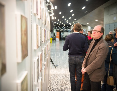 Opening tentoonstelling 'Belgische koorddansers’ met 52 schilderijen van Belgische premiers-59059