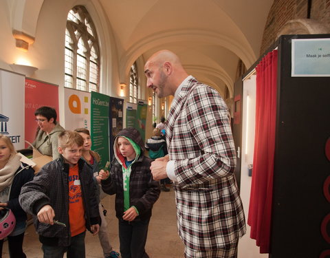 Dag van de Wetenschap: wetenschapsfestival 'Waar of niet waar'-59320