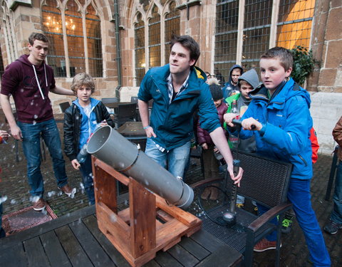 Dag van de Wetenschap: wetenschapsfestival 'Waar of niet waar'-59385