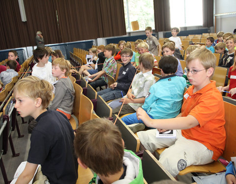 Kinderuniversiteit Gent over sterren en planeten, organisatie UGent en Volkssterrenwacht Armand Pien-6048