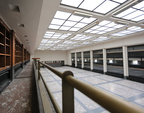 Interieur ontruimde Boekentoren voor restauratie-60481