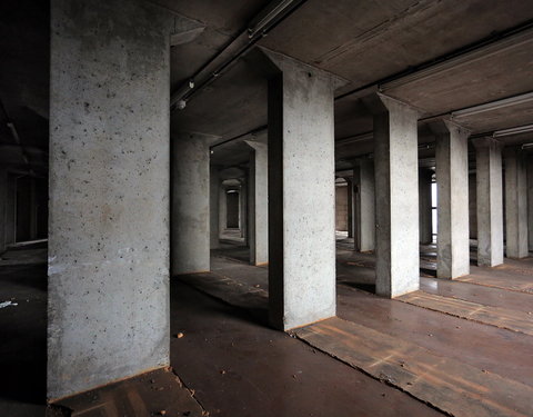 Interieur ontruimde Boekentoren voor restauratie-60498