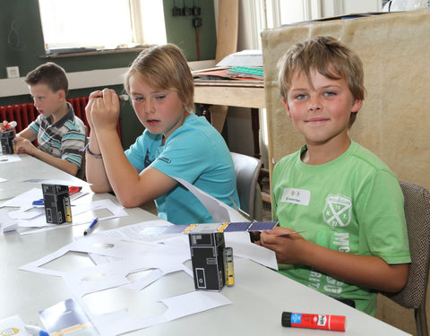 Kinderuniversiteit Gent over sterren en planeten, organisatie UGent en Volkssterrenwacht Armand Pien-6102