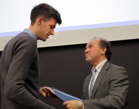 Uitreiking eerste attesten bedrijfsbeheer aan Gentse studenten -61048