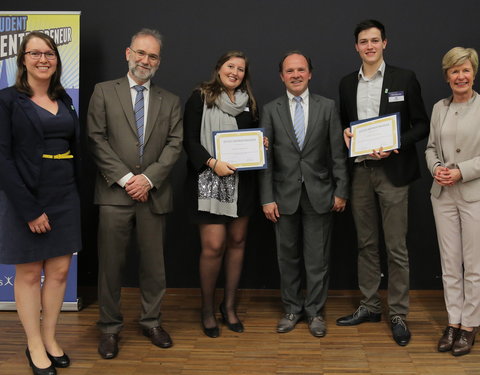 Uitreiking eerste attesten bedrijfsbeheer aan Gentse studenten -61068