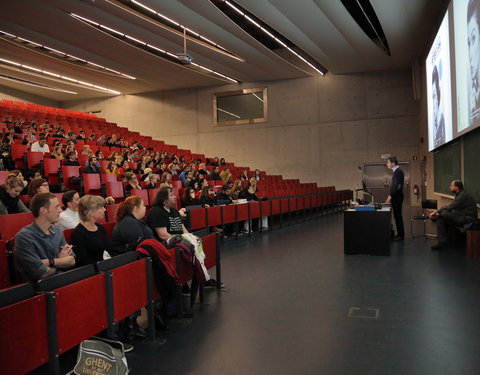 Infosessie door afdeling Huisvesting voor nieuwe buitenlandse studenten-61121