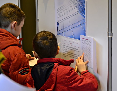 Kinderuniversiteit in Campus Schoonmeersen: 'Hoe maak je het? Met een ingenieur!'-61200