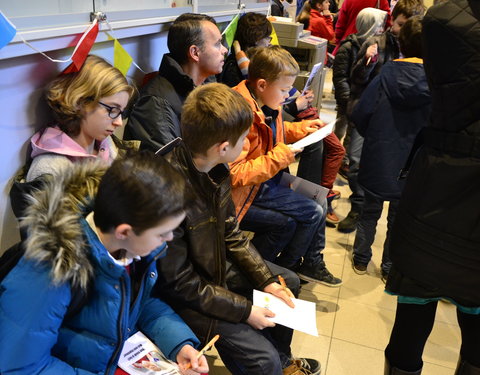 Kinderuniversiteit in Campus Schoonmeersen: 'Hoe maak je het? Met een ingenieur!'-61201