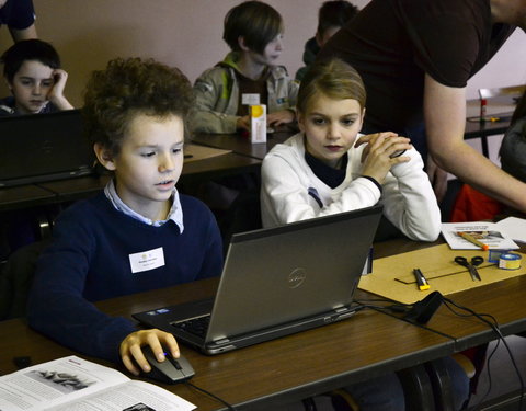 Kinderuniversiteit in Campus Schoonmeersen: 'Hoe maak je het? Met een ingenieur!'-61230