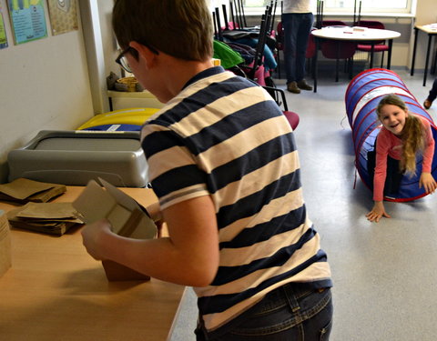 Kinderuniversiteit in Campus Schoonmeersen: 'Hoe maak je het? Met een ingenieur!'-61234